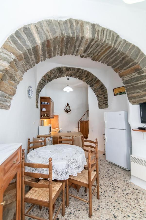Istérnia Myroviglia Ysternia 빌라 외부 사진